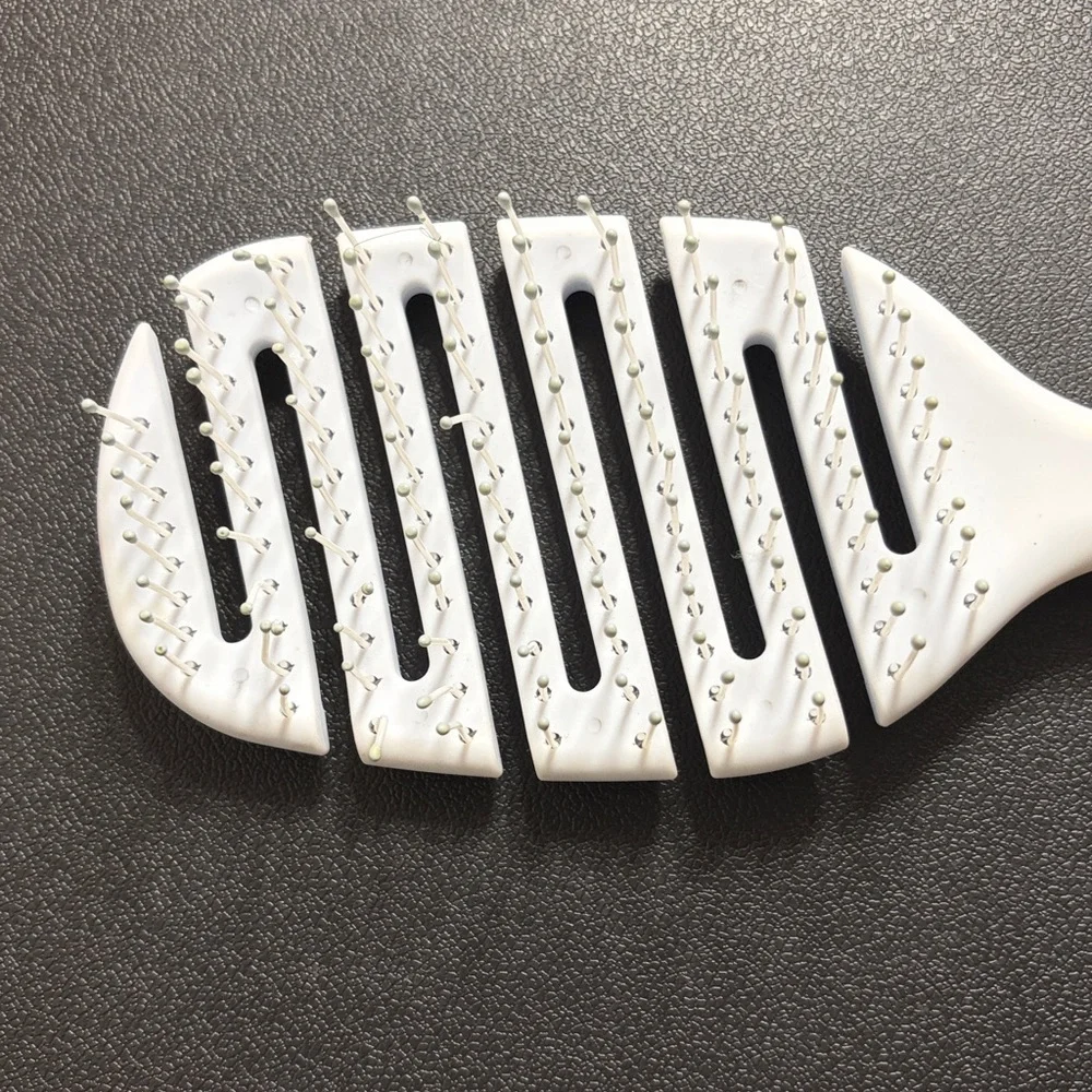 The Beauty Project Dog Hair Brush